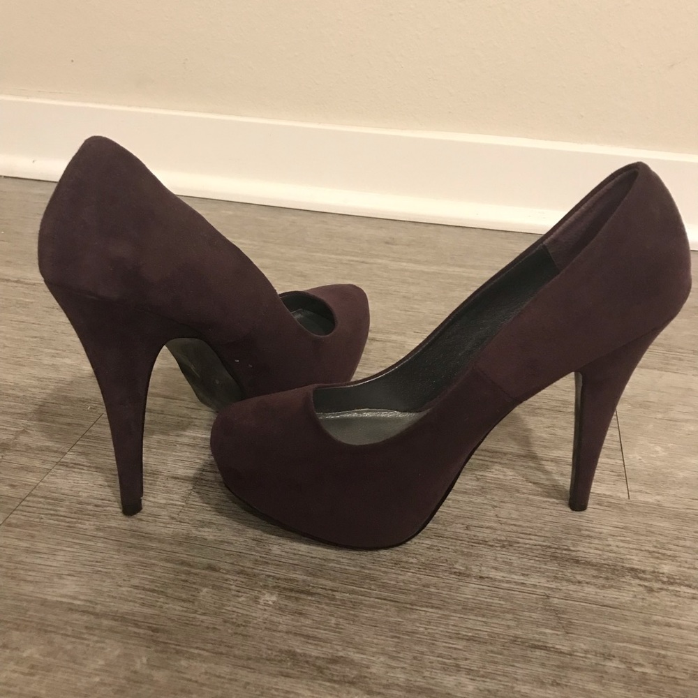 Lovely People Plum suede High Heels, sz 7